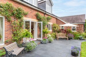 Photo 21- click for photo gallery